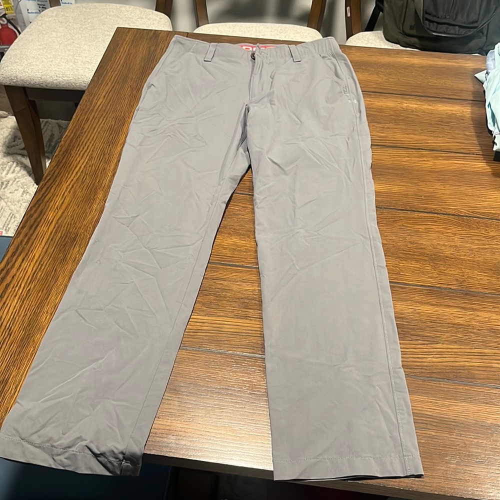 Men’s Under Armour Golf Pants - Size 32/32